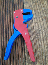 Automatic Wire Stripper with ease using this handy wire cutter tool. Good gift for a home owner. (Color: Red & Blue) - 4D's T&D Inc